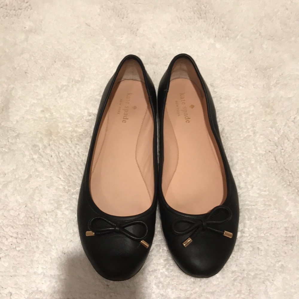 Kate spade flats, so cute and comfortable!